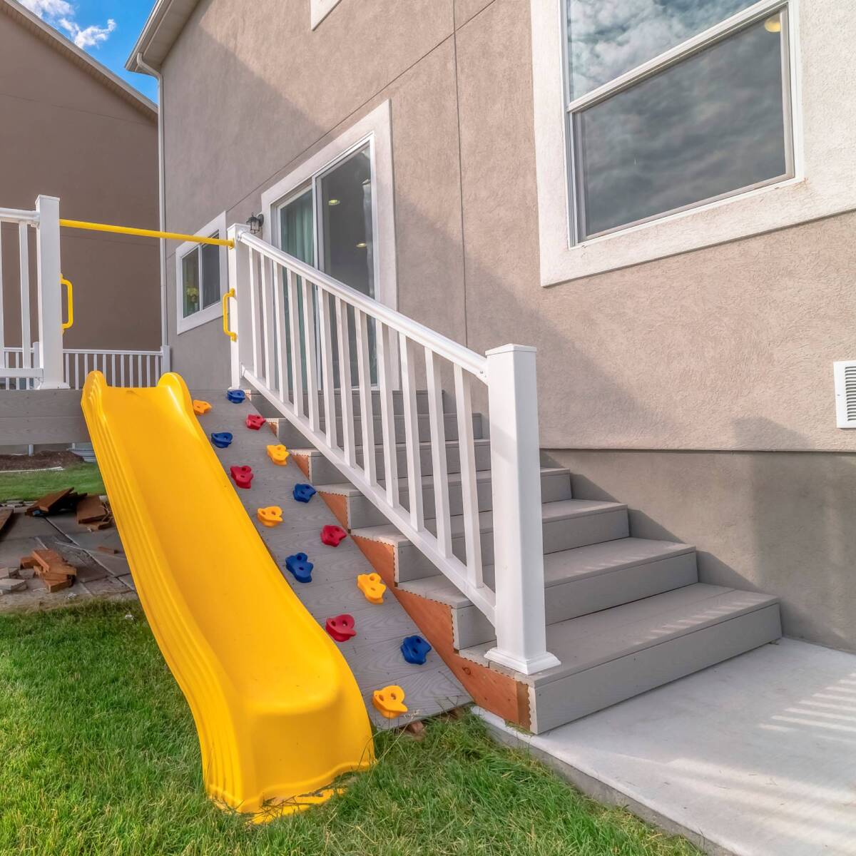 Comment bien choisir votre escalier extérieur ? Saint-Louis
